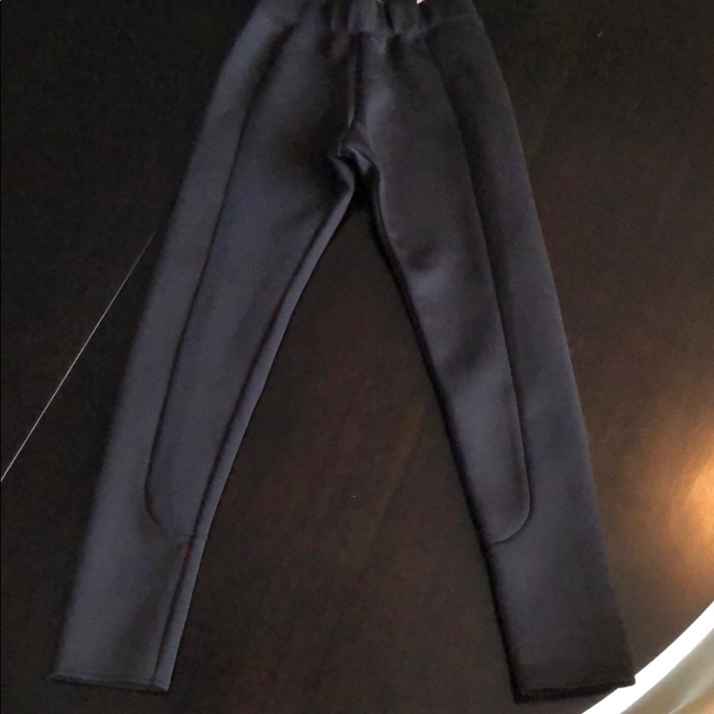 Lime and Vine black leggings new never worn XS